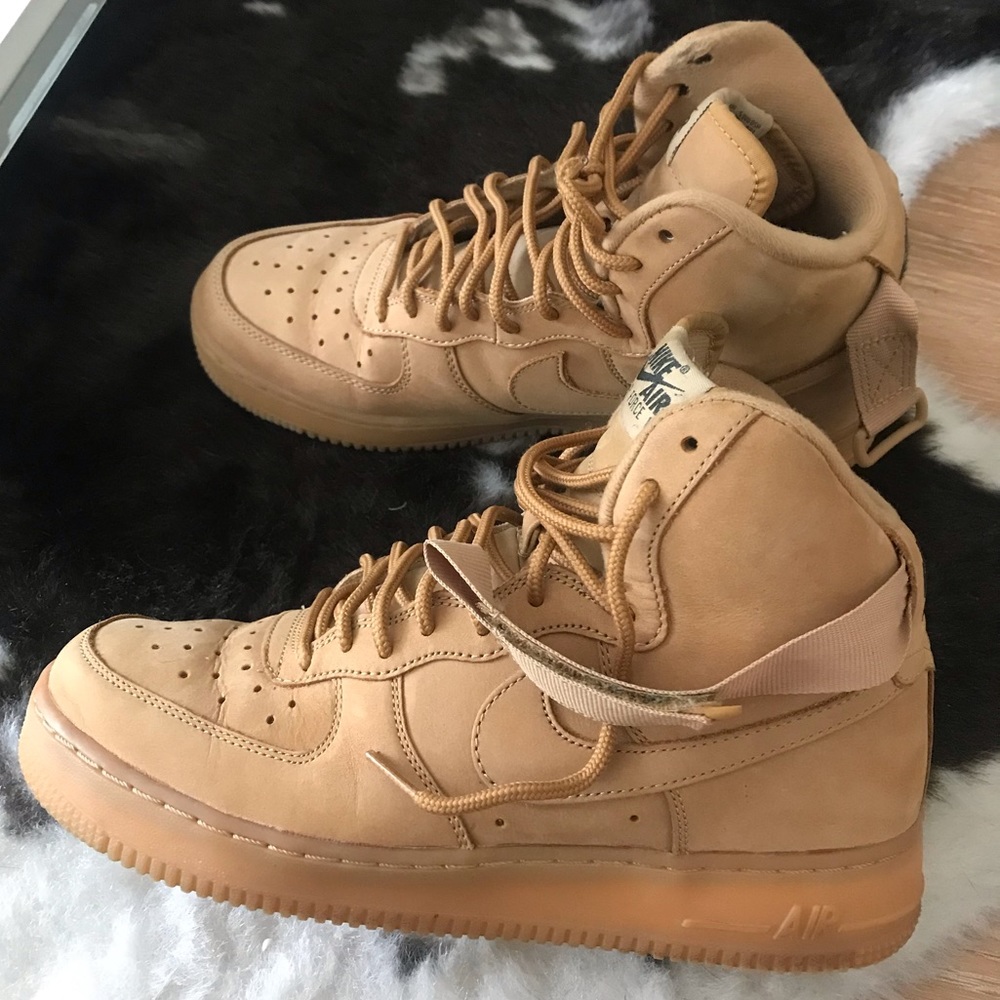 Air Force 1 High 'Flax'